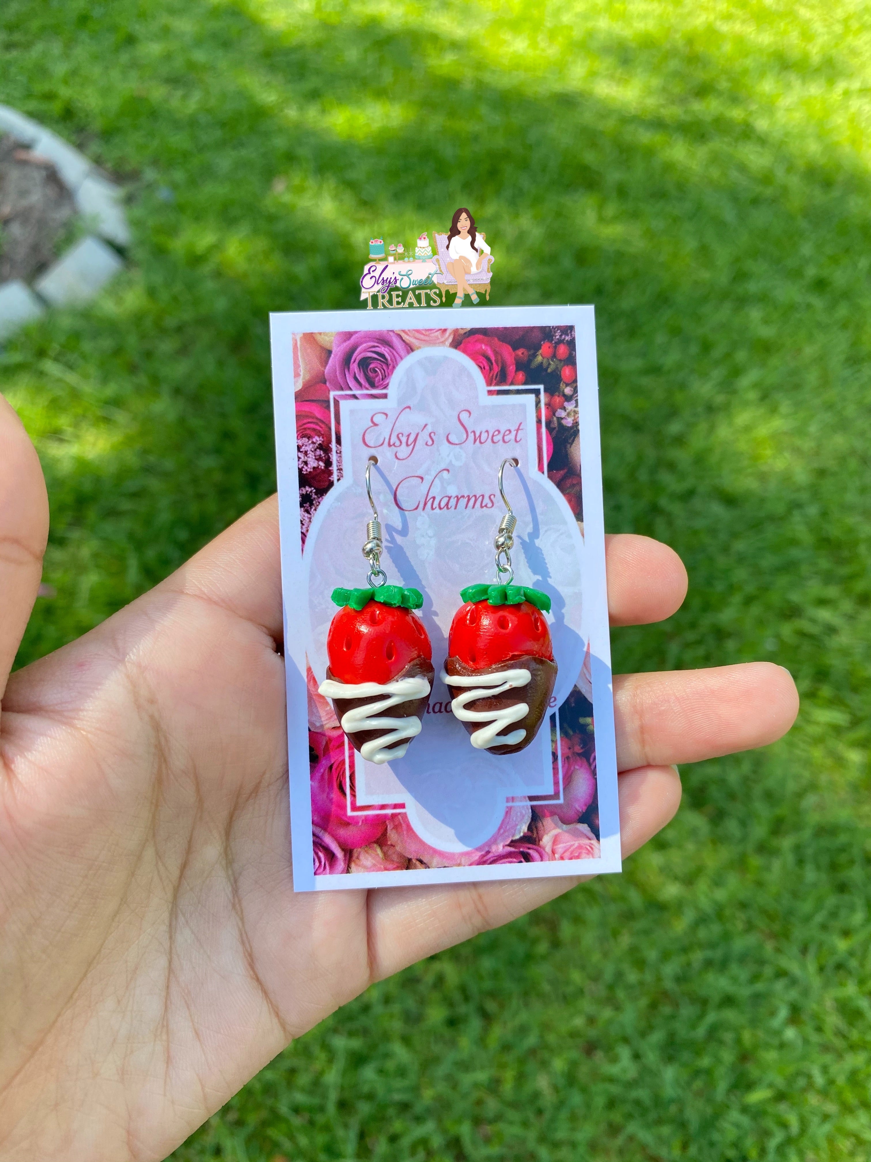 Chocolate covered strawberries earrings